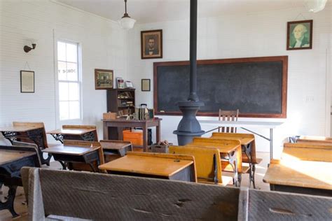 The one-room schoolhouse: Since 2005, the school has showcased Ozark heritage | Life | the ...