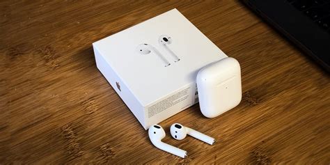 AirPods 2 hands on: Best iPhone truly wireless headphones get better