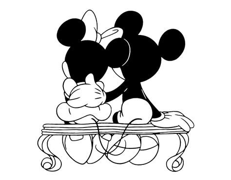 Mickey Mouse And Minnie Mouse Holding Hands Coloring Pages