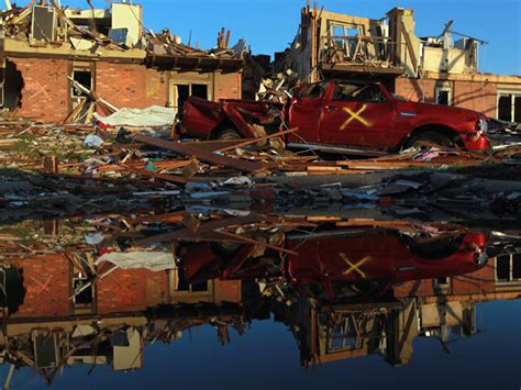 Joplin tornado aftermath - Photo 1 - CBS News