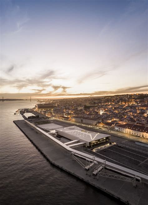 Lisbon Cruise Terminal / Carrilho da Graça Arquitectos | ArchDaily