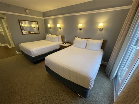 PHOTOS, VIDEO: Tour a 2-Bedroom Villa at Disney's Beach Club Resort - WDW News Today