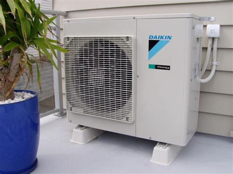 Daikin Split System Air Conditioner Manual