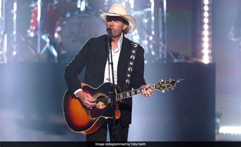 Toby Keith, Popular Country Music Singer-Songwriter, Dies At 62 After Battle With Cancer