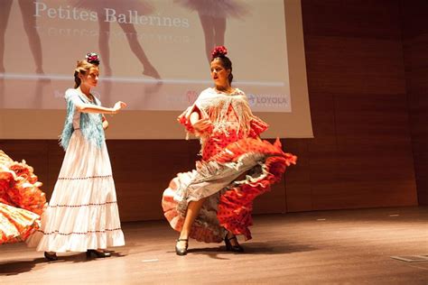 Live Flamenco Classes During Your Stay In Seville.