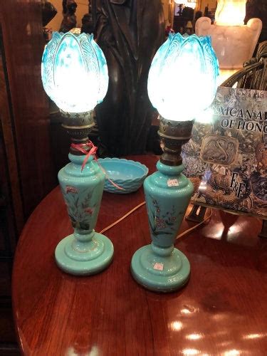 Quinque Bristol / Bristol Blue Glass Oil Lamps – Historia Viva