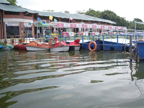 Namma chennai: MUTTUKADU BOAT HOUSE