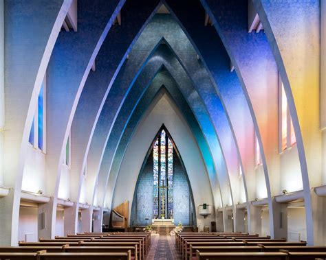 Interior of the expressionist Protestant Church at Hohenzollernplatz, Berlin (1934) [building ...