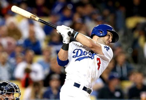 Dodgers' Skip Schumaker looks to extend career-best hitting streak ...