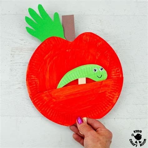 Interactive Paper Plate Worm in Apple Puppet - Kids Craft Room