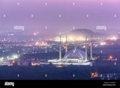 Aerial view of Faisal Mosque from Margalla hills in Islamabad Pakistan Stock Photo - Alamy