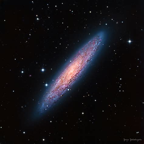 NGC 253 - Sculptor Galaxy | Telescope Live