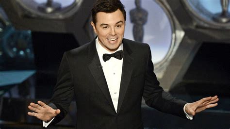 Seth MacFarlane won’t host Oscars: ‘My suggestion is Joaquin Phoenix’ | CNN