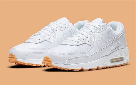 Available Now // Nike Air Max 90 "White Gum" | HOUSE OF HEAT