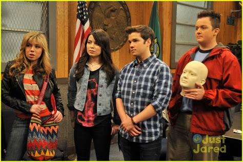 Nora Dershlit is Still Psycho for iCarly! | Photo 452224 - Photo ...