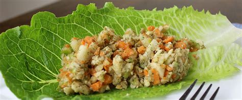 Raw vegan chicken salad recipe | The Rawtarian