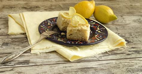 Recette - Gâteau au citron et amandes | 750g | Recipes, Dump cake, Cookie cake pie