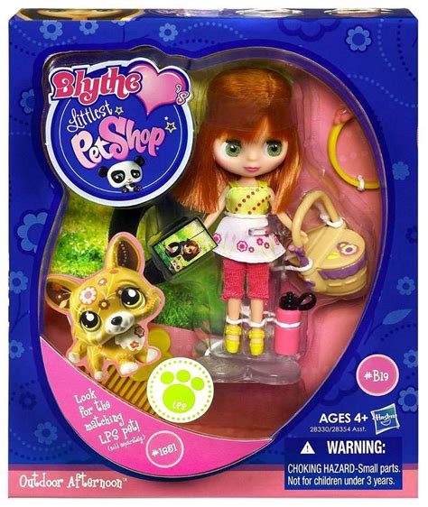 Littlest Pet Shop Blythe Loves Singles Series 1 Outdoor Afternoon Doll B17 Hasbro Toys - ToyWiz