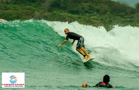 LOMBOK PRIMA TOURS & TRAVEL: SURFING THE LOVERS PARADISE ON THE BEACH KUTA LOMBOK ISLAND / SURGA ...