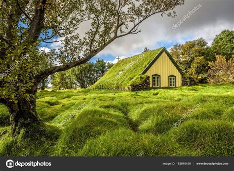 Turf Church in icelandic village of Hof, Skaftafell Iceland Stock Photo ...