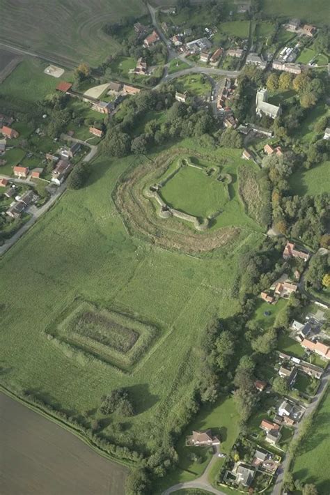 The history of the Lincolnshire castle where a King of England was born - Lincolnshire Live