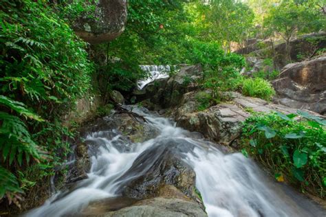 Huai Yang Waterfall National Park