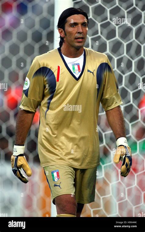 GIANLUIGI BUFFON ITALY & JUVENTUS WORLD CUP HANNOVER GERMANY 12 June Stock Photo, Royalty Free ...