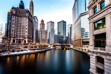 Chicago River Wallpapers - Top Free Chicago River Backgrounds - WallpaperAccess