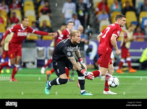 Goalkeeper Loris Karius of Liverpool in action during the UEFA ...