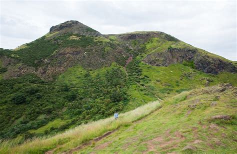 Arthur's Seat: Climb an Extinct Volcano in Edinburgh | Earth Trekkers