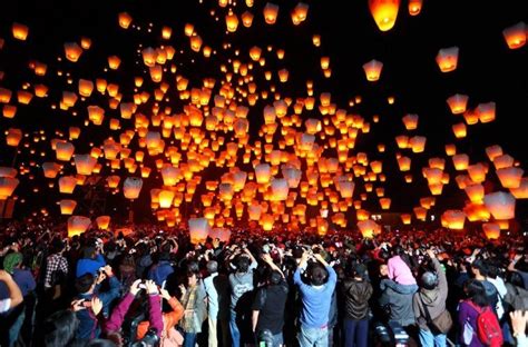 Taiwan Lantern Festival In 6 Incredible Photos