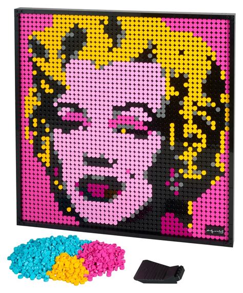 Build Your Pop-Art Passion With These New LEGO Art Mosaics