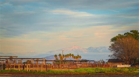 Snow on the mountains all around Los Angeles : r/Pictures