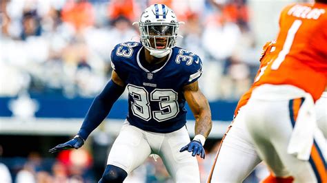 Damone Clark clignote dans les débuts des Cowboys contre les ours - Nouvelles Du Monde