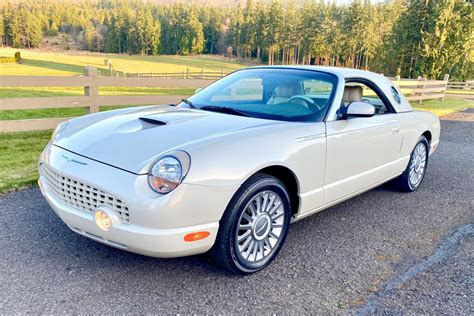 No Reserve: 1,900-Mile 2005 Ford Thunderbird 50th Anniversary for sale ...