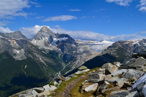 Glacier National Park, BC - Explore B.C Rentals