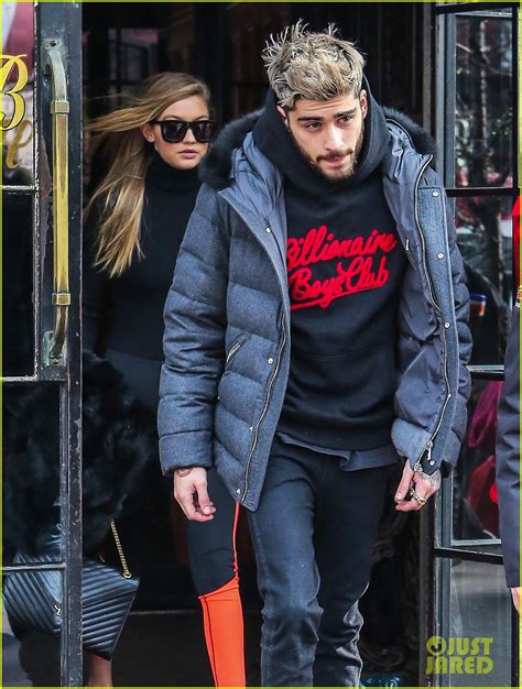 Zayn Malik Dishes On Smoking Weed & Living With Gigi Hadid: Photo 3804065 | Photos | Just Jared ...