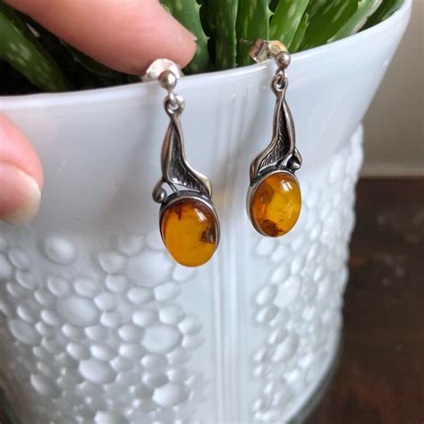 Vintage/amber/earrings/oval/silver/studs/teardrop