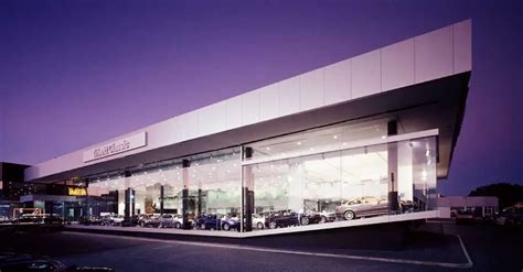 Sydney BMW Showroom in Parramatta - e-architect