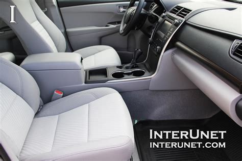 2016 Toyota Camry LE interior in pictures | interunet