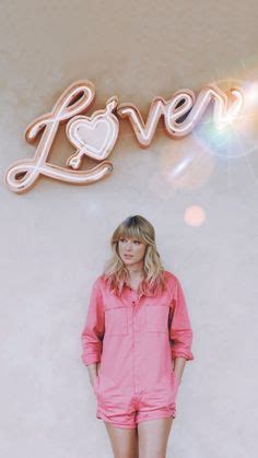 Taylor Swift Legs, Taylor Swift Outfits, Taylor Swift Concert, Taylor Swift Album, Swift 3 ...
