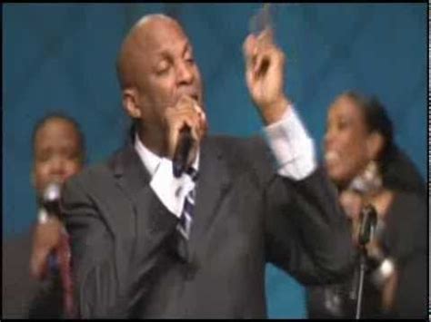 Donnie McClurkin - Stand Lyrics