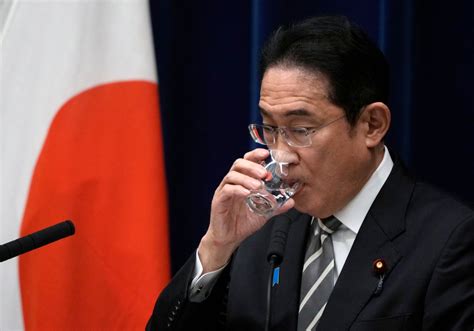 4 Japan Cabinet Ministers Resign Amid Political, Fundraising Scandal ...