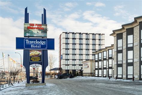 Travelodge by Wyndham Lloydminster | Lloydminster, AB Hotels