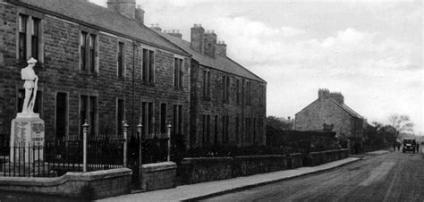 Tour Scotland: Old Photograph War Memorial Lothian Street Bonnyrigg ...