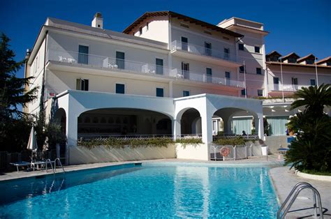 Hotel with Swimming Pool Sorrento