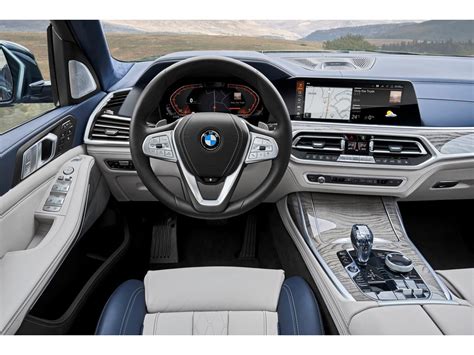 2025 BMW X7: 104 Interior Photos | U.S. News