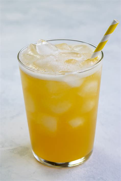 Starbucks Peach Green Tea Lemonade Recipe - Sweet Steep