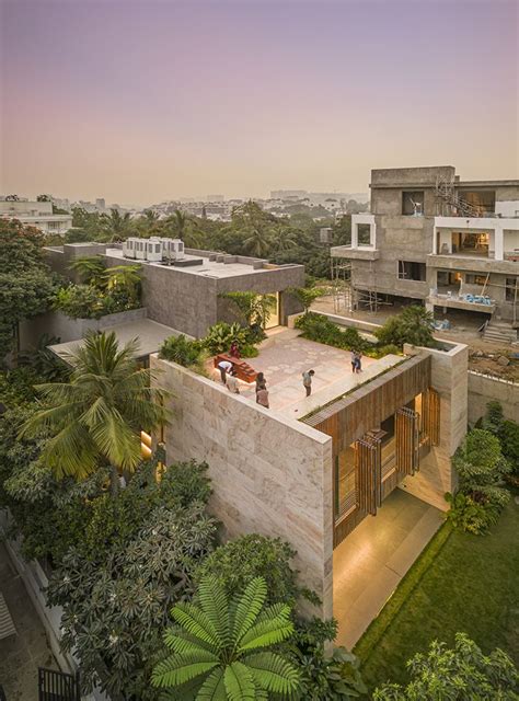 Tour House of Gardens by Kanan Modi in India | Wallpaper