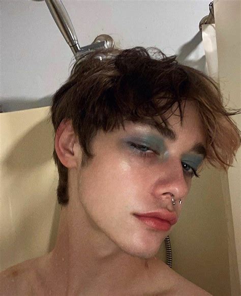 Blue(? | Androgynous makeup, Male makeup, Men wearing makeup